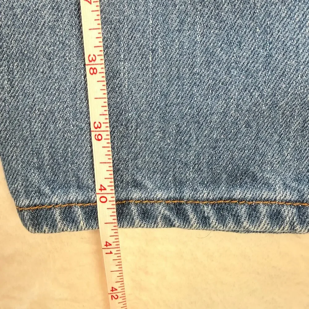 Levis Men's Regular Fit 505 Straight‎ Leg Medium Wash W38xL34 (35x30)